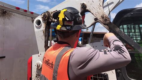 how to raise bucket on skid steer when not running|bobcat skid steer lift arm.